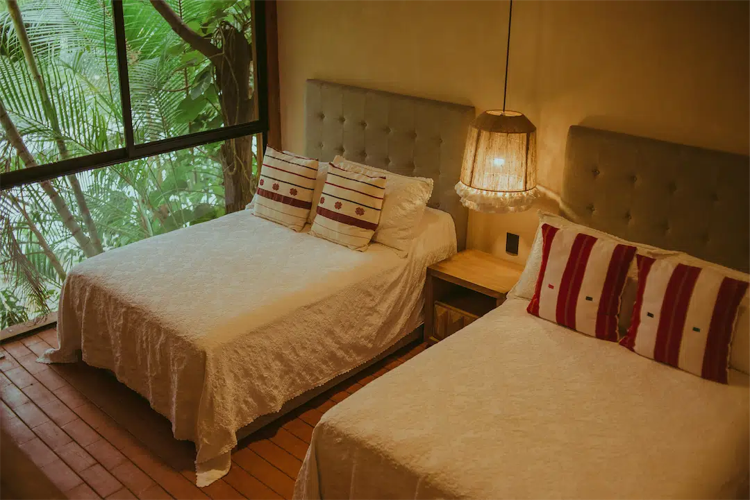 Pura Vida Family Bungalow